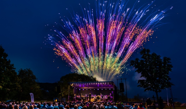 Fyrverkerikonsert - FLYTTET til kultursalen på Bamble ungdomsskole (dessverre ikke pyro) Fyrverkerikonsert - FLYTTET til kultursalen på Bamble ungdomsskole (dessverre ikke pyro)